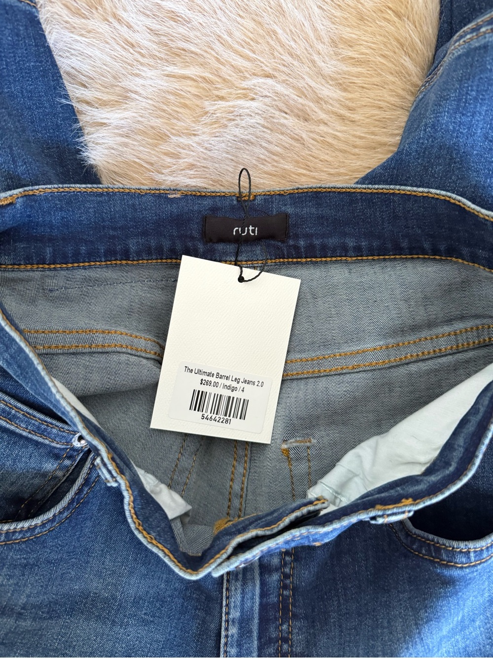 RUTI THE ULTIMATE BARREL LEG JEANS 2.0, INDIGO, SIZE 4 - Picture 4 of 4